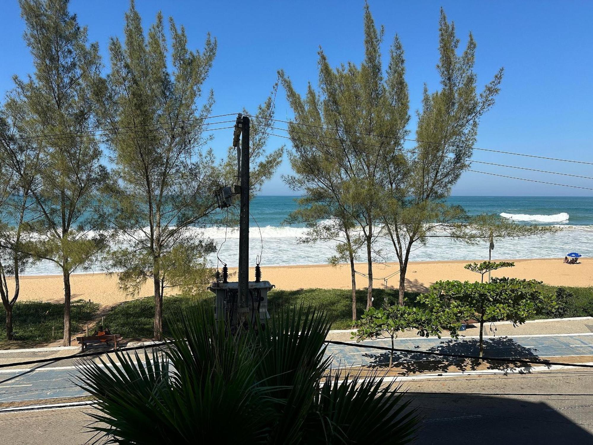 Ap Linda Vista De Frente Para A Praia | Mavn202 Macae Bagian luar foto